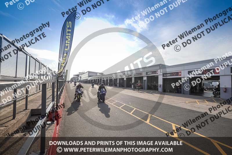 donington no limits trackday;donington park photographs;donington trackday photographs;no limits trackdays;peter wileman photography;trackday digital images;trackday photos